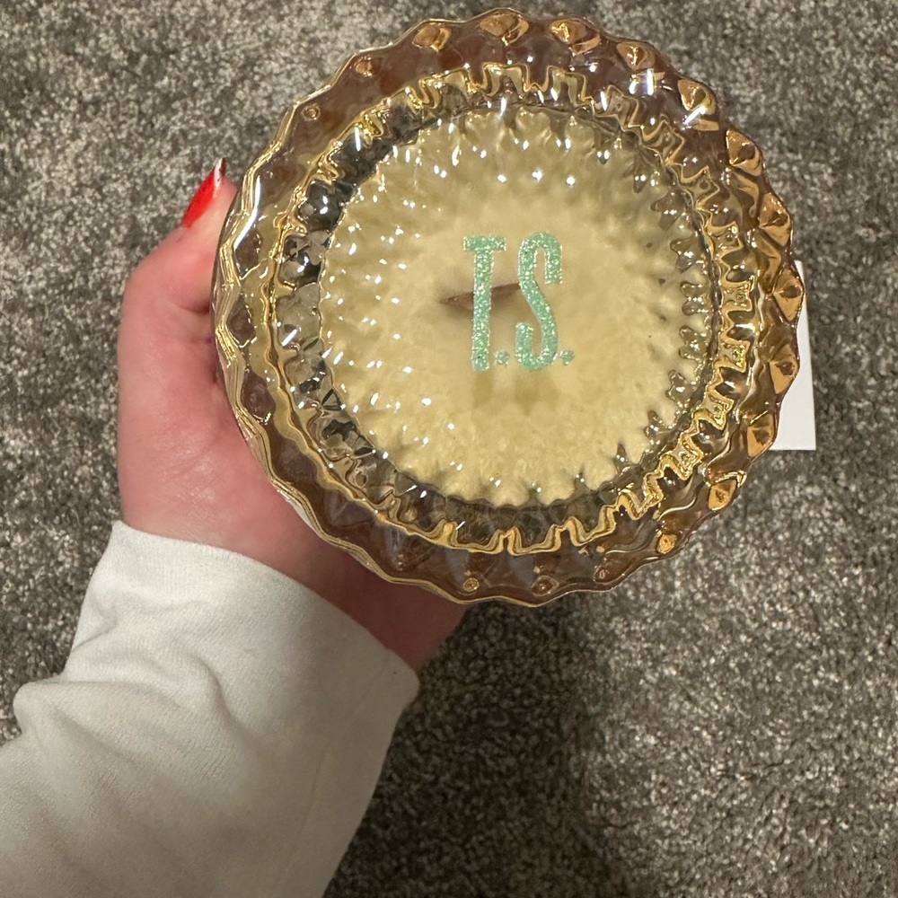 Taylor Swift TLOAS Candle - new with box